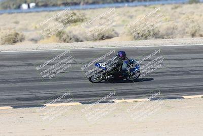 media/Dec-07-2025-CVMA (Sun) [[3e7d2de5dc]]/Race 5-Formula UL-CVMA Hooligans-American Thunder/